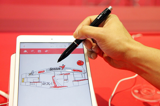 Genius presento su linea de productos para 2017