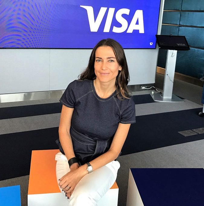 Visa nombra a Vanesa Meyer