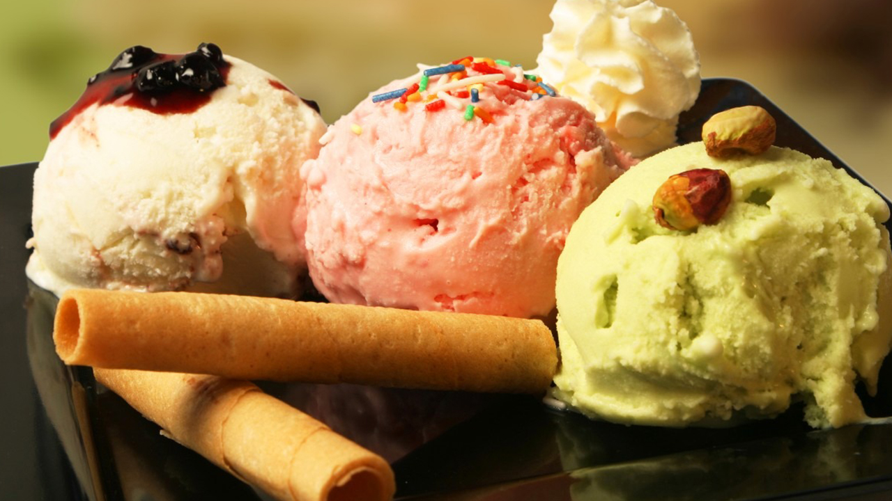 Llega la noche de las heladerías