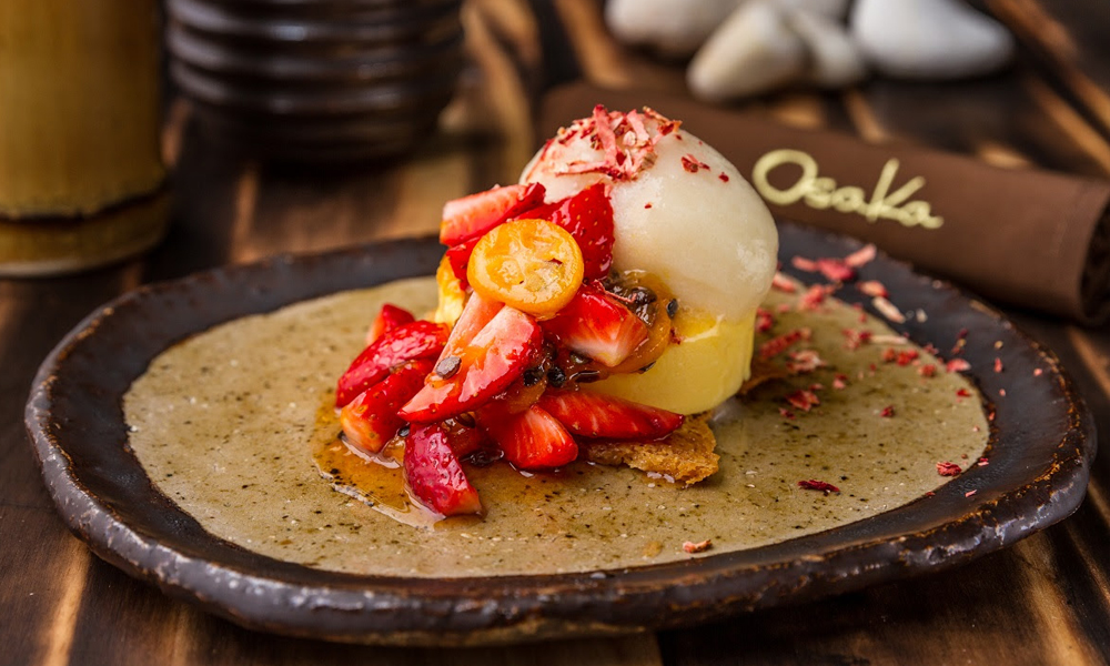 Helados artesanales de sabores únicos en los postres de Osaka
