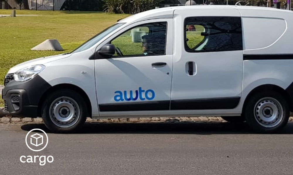 Mudarse sin fletes es posible: Awto permite alquilar una camioneta por horas o minutos