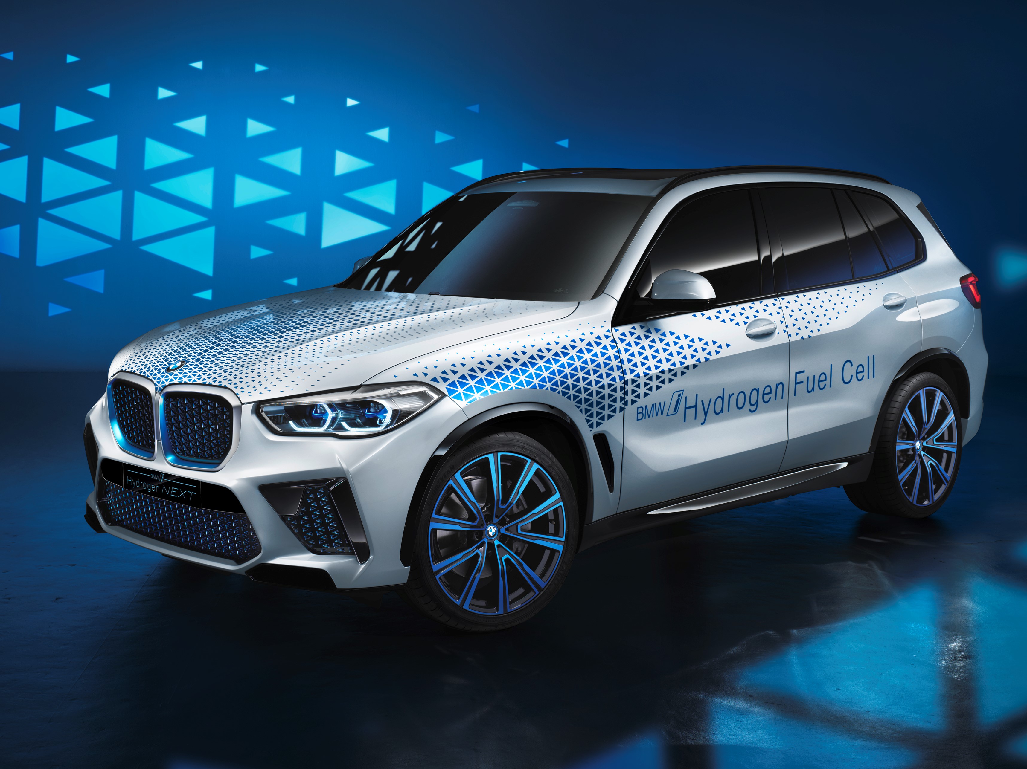 BMW i Hydrogen NEXT