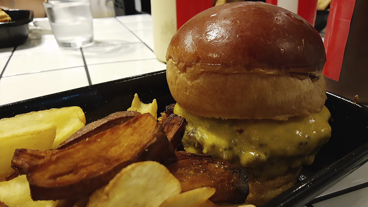 Así es “The Prefect Burger”, la hamburguesa casi perfecta de Williamsburg
