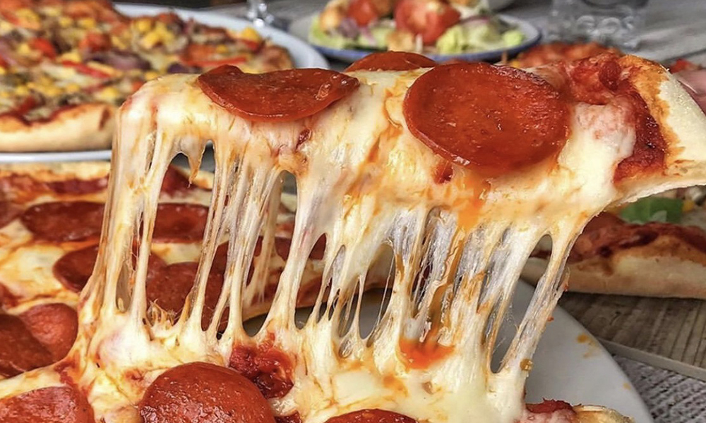 Hell’s Pizza ofrece servicios de delivery y una promoción a sus clientes durante la cuarentena
