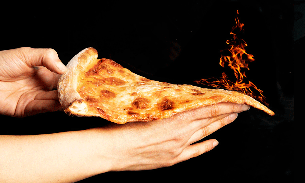Hell’s Pizza ofrece una imperdible experiencia durante La Noche de la Pizza y la Empanada
