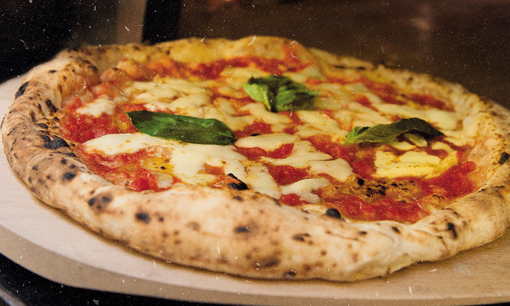 Estilo Napolitano, la nueva propuesta de Almacén de Pizzas