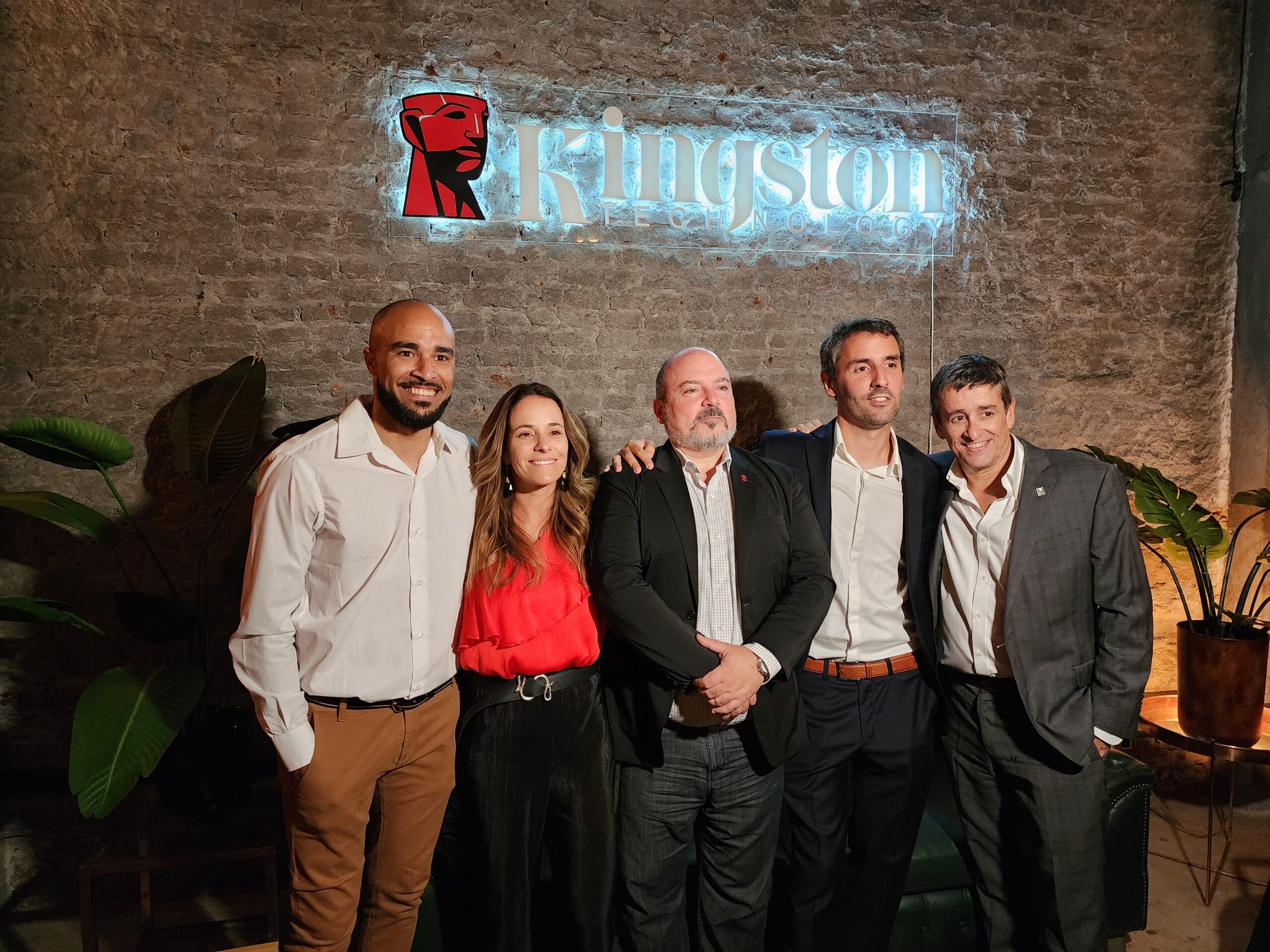 Kingston celebra sus 35 años