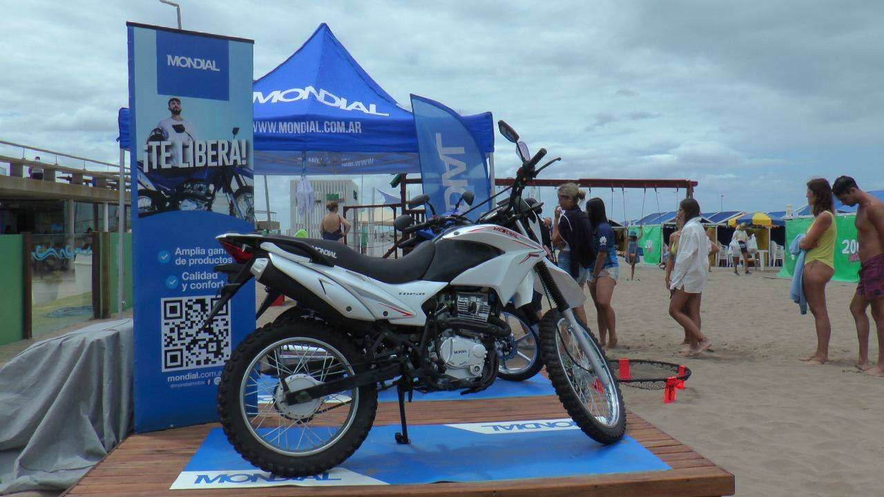 Mondial te acompaña en Mar del Plata con juegos, regalos y el sorteo de una moto