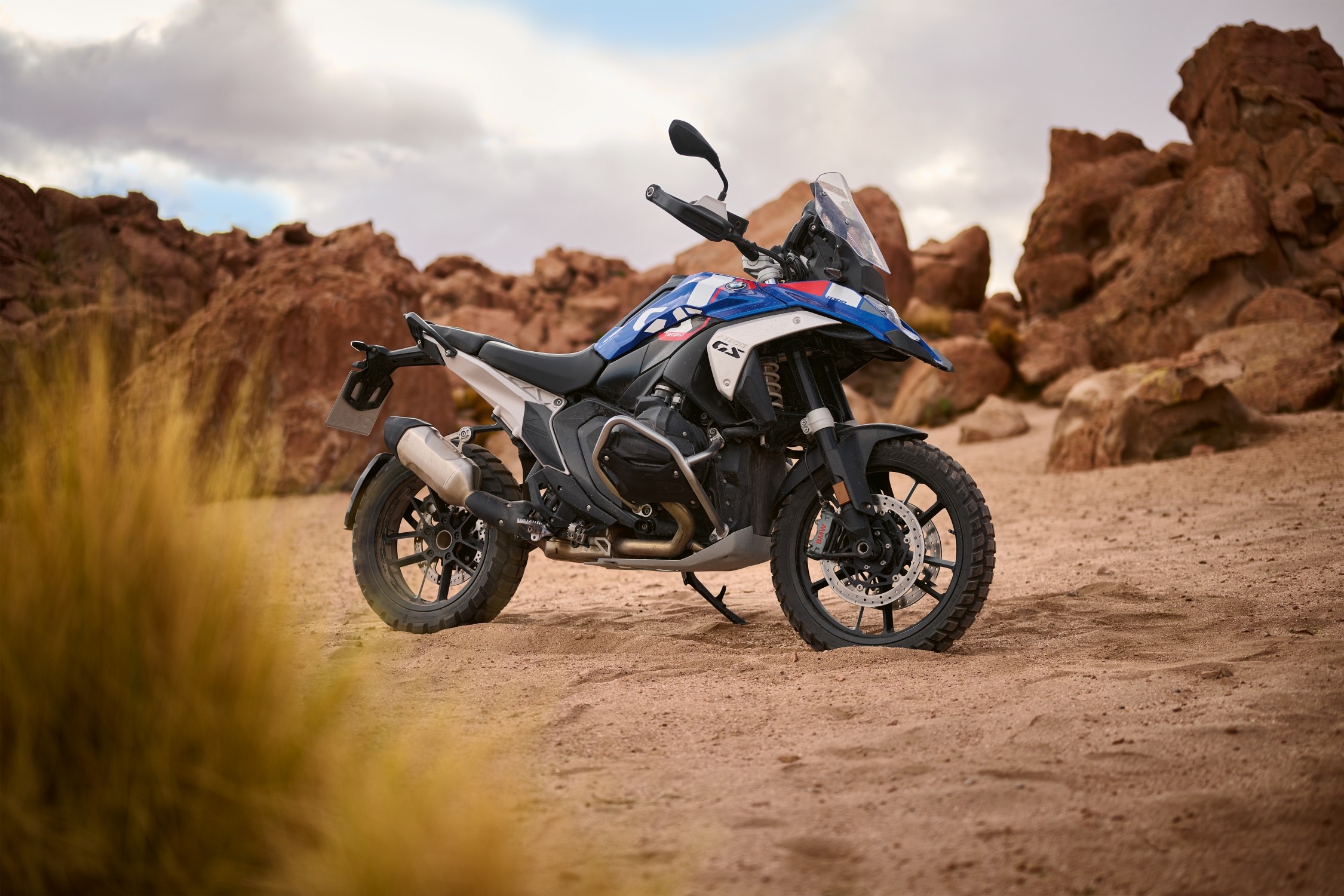 En el día de su Centenario, BMW Motorrad presenta la nueva BMW R 1300 GS