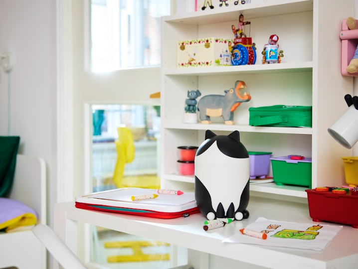 Cuando el diseño se vuelve juego: así es GREJSIMOJS, la nueva colección de IKEA